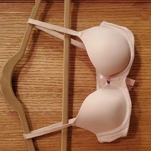 PINK by Victoria Secrets nude bra, 32A, wear everywhere